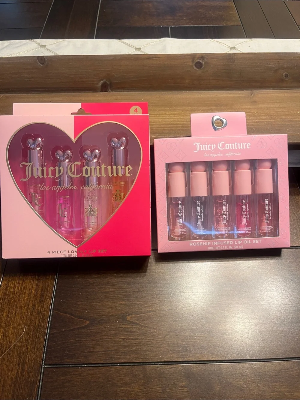 Bundle of 2 Juicy Couture lip sets - Picture 6 of 9